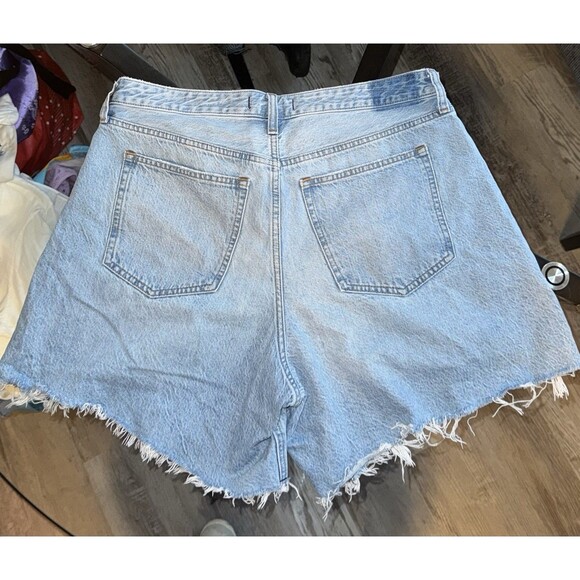 Abercrombie & Fitch Curve Love High Rise Loose Cutoff Denim Shorts Size 32 - Picture 5 of 13